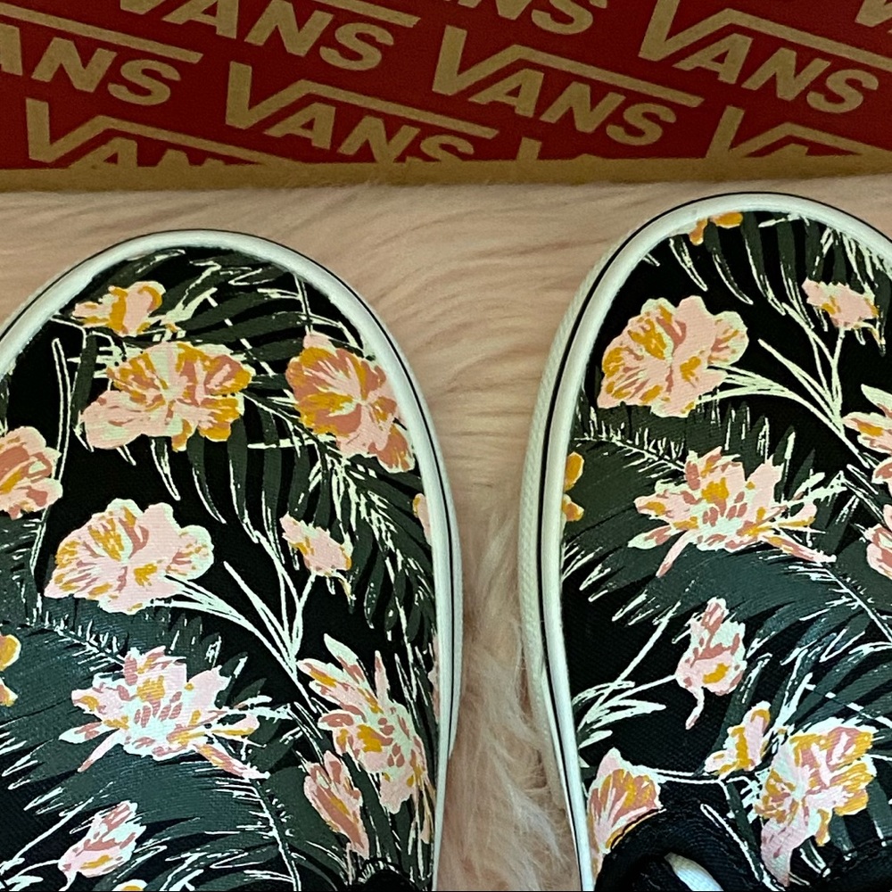 Vans🌷 Asher Slip-on Skate Shoes.🌷 - Picture 6 of 10